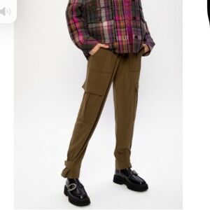 SAMSØE SAMSØE
Citrine Cargo Pants Size M